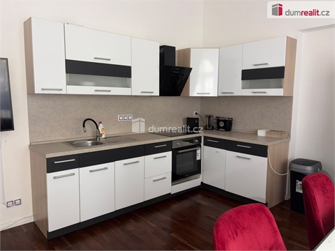 Pronájem bytu 3kk, 75 m² 2