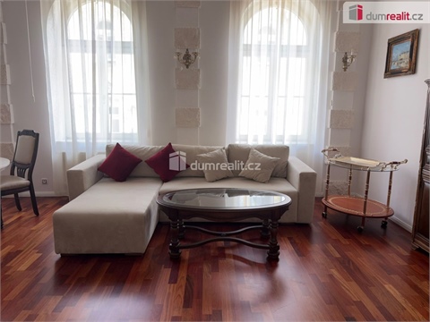 Pronájem bytu 2kk, 61 m² 2