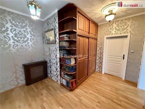 Prodej bytu 3kk, 161 m² - 26