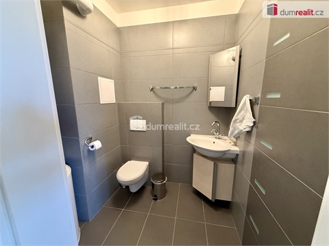 Prodej bytu 3kk, 161 m² - 28