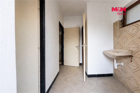 Prodej rodinného domu, 207 m² 10