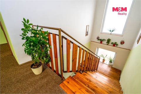 Prodej rodinného domu, 194 m² - 14