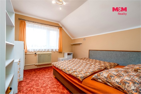 Prodej rodinného domu, 194 m² 16