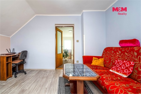 Prodej rodinného domu, 194 m² 18