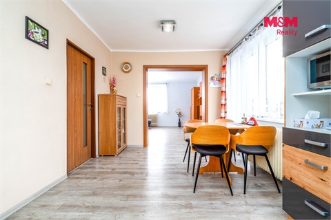Prodej rodinného domu, 194 m² 6