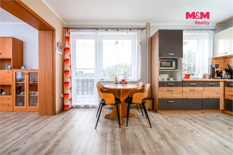 Prodej rodinného domu, 194 m² - 6