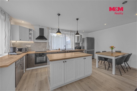 Prodej rodinného domu, 150 m² 2