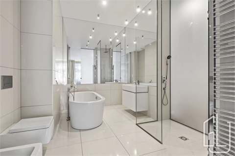 Pronájem bytu 3kk, 109 m² - 6