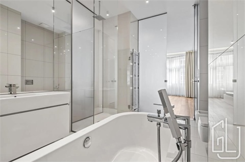 Pronájem bytu 3kk, 109 m² 8
