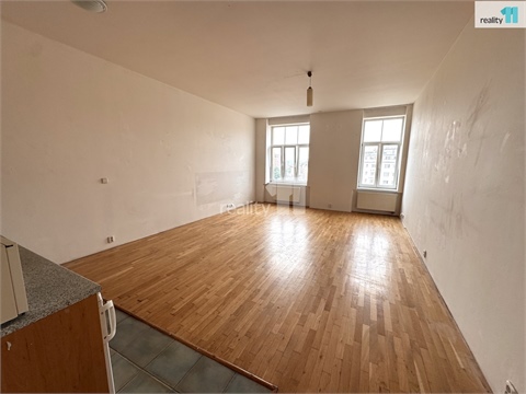 Pronájem bytu 1kk, 43 m² 2