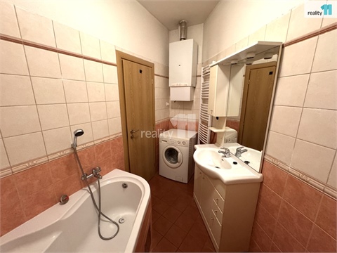 Pronájem bytu 1kk, 43 m² - 6