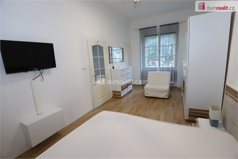 Pronájem bytu 2+1, 75 m² - 6