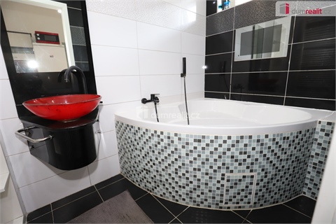 Pronájem bytu 2+1, 75 m² - 12