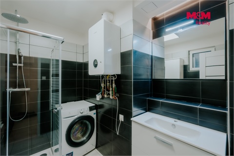 Pronájem bytu 2+1, 52 m² 12