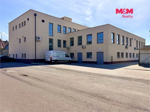 Pronájem kanceláře, 140 m² - 2