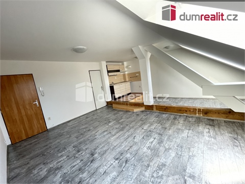 Pronájem bytu 1kk, 32 m² 4