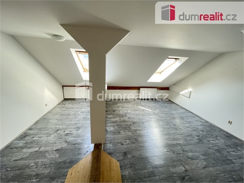 Pronájem bytu 1kk, 32 m² 2