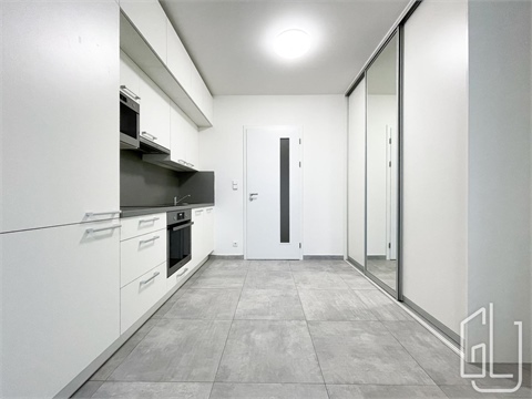 Pronájem bytu 1kk, 38 m² - 2