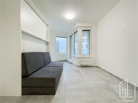 Pronájem bytu 1kk, 38 m² - 4
