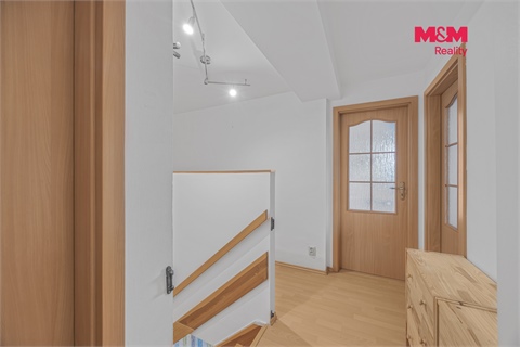 Prodej bytu 3kk, 93 m² 18