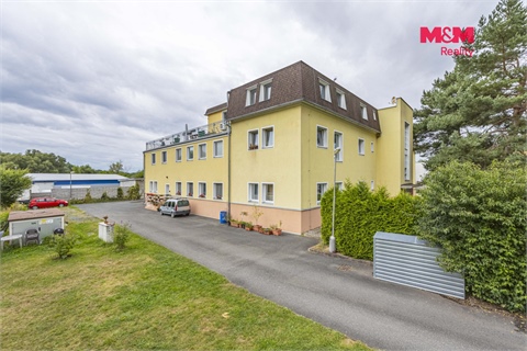 Prodej bytu 3kk, 93 m² - 24