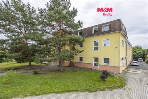 Prodej bytu 3kk, 93 m² 0