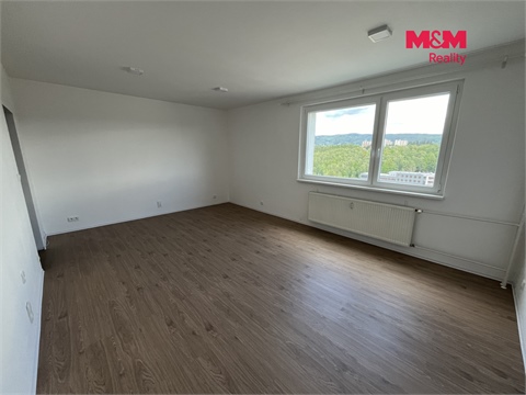 Pronájem bytu 1+1, 40 m² 2