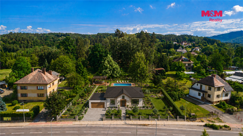 Prodej rodinného domu, 523 m² - 10