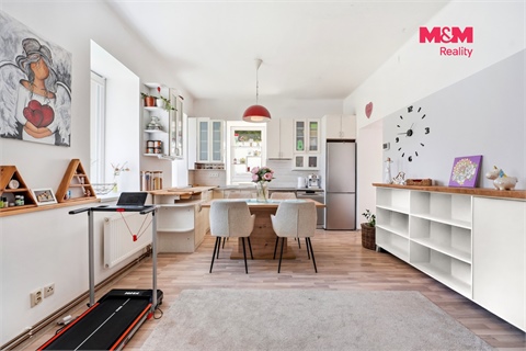 Prodej bytu 3kk, 72 m² 2