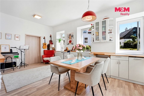 Prodej bytu 3kk, 72 m² - 0