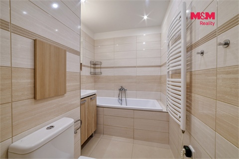 Pronájem bytu 3+1, 77 m² 2
