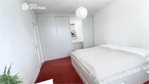 Pronájem bytu 1+1, 32 m² - 2