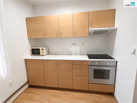 Pronájem bytu 1kk, 34 m² - 0