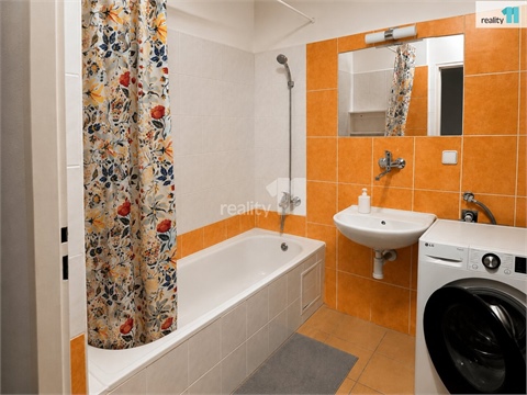 Pronájem bytu 1kk, 34 m² - 2