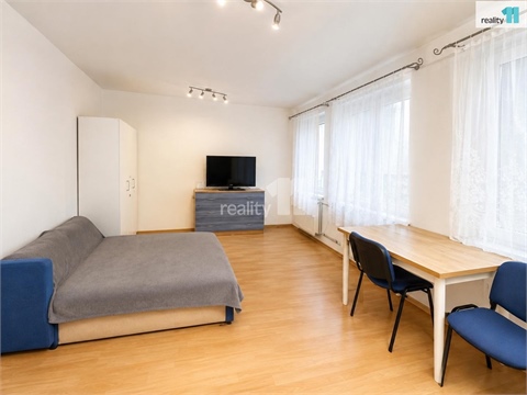 Pronájem bytu 1kk, 34 m² 2