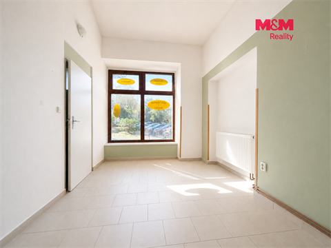 Pronájem obchodních prostor, 15 m² - 0
