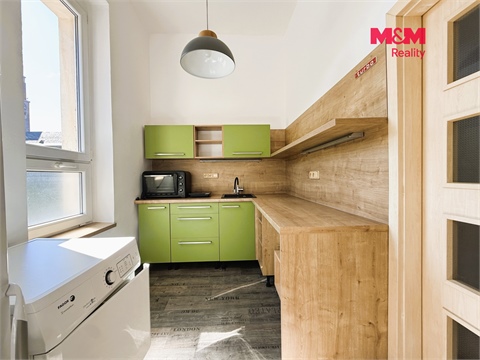 Pronájem bytu 1kk, 24 m² - 0