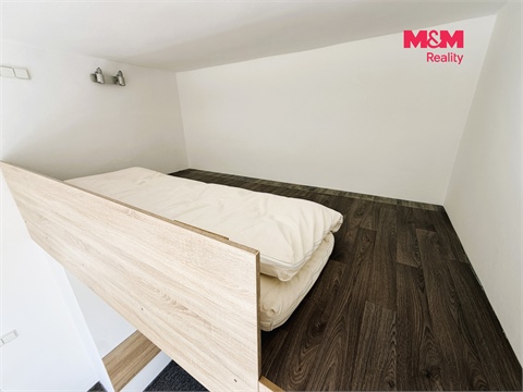 Pronájem bytu 1kk, 24 m² - 8