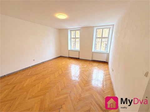 Pronájem bytu 2+1, 75 m² - 4