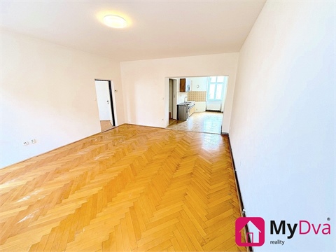 Pronájem bytu 2+1, 75 m² - 0