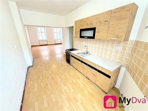 Pronájem bytu 2+1, 75 m² 0