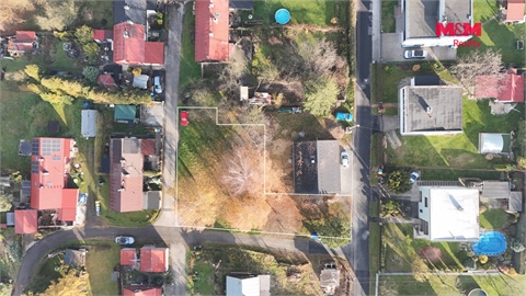Prodej stavebního pozemku, 989 m² 2