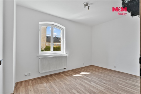 Prodej bytu 3+1, 76 m² 8