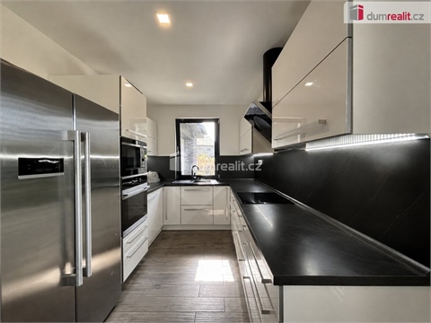 Prodej rodinného domu, 90 m² 4