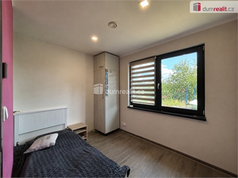 Prodej rodinného domu, 90 m² 12