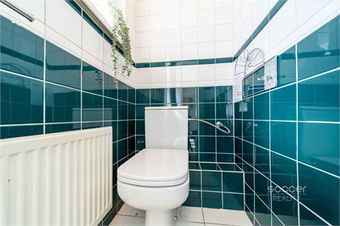 Pronájem bytu 1kk, 82 m² 16