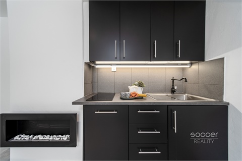 Pronájem bytu 1kk, 82 m² - 10