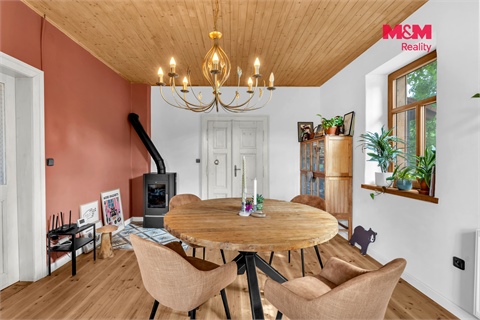 Prodej rodinného domu, 180 m² 18