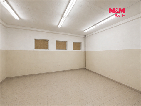 Pronájem kanceláře, 3 000 m² - 4