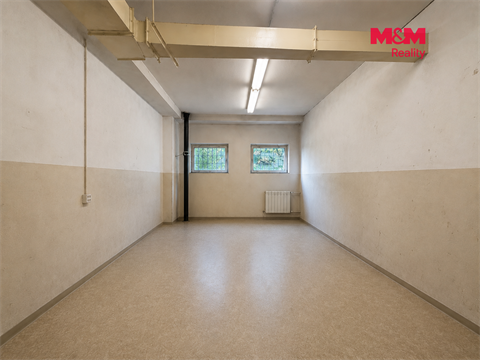 Pronájem kanceláře, 3 000 m² - 10